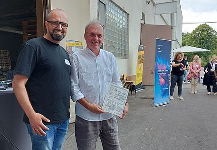 Innovator of the month Dr. Heinrich Jehle wird geehrt